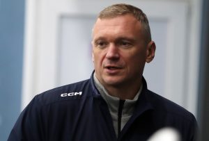 ХК «Торпедо» продлил контракт с главным тренером Алексеем Исаковым